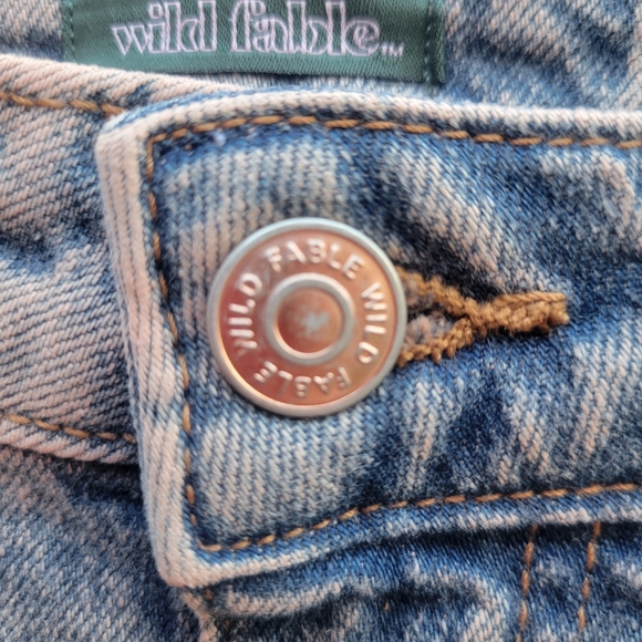 Wild Fable High-Rise Rolled Cuff Shorts Size 10 - Picture 7 of 10